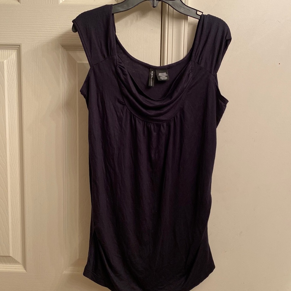 Black too with slope neck